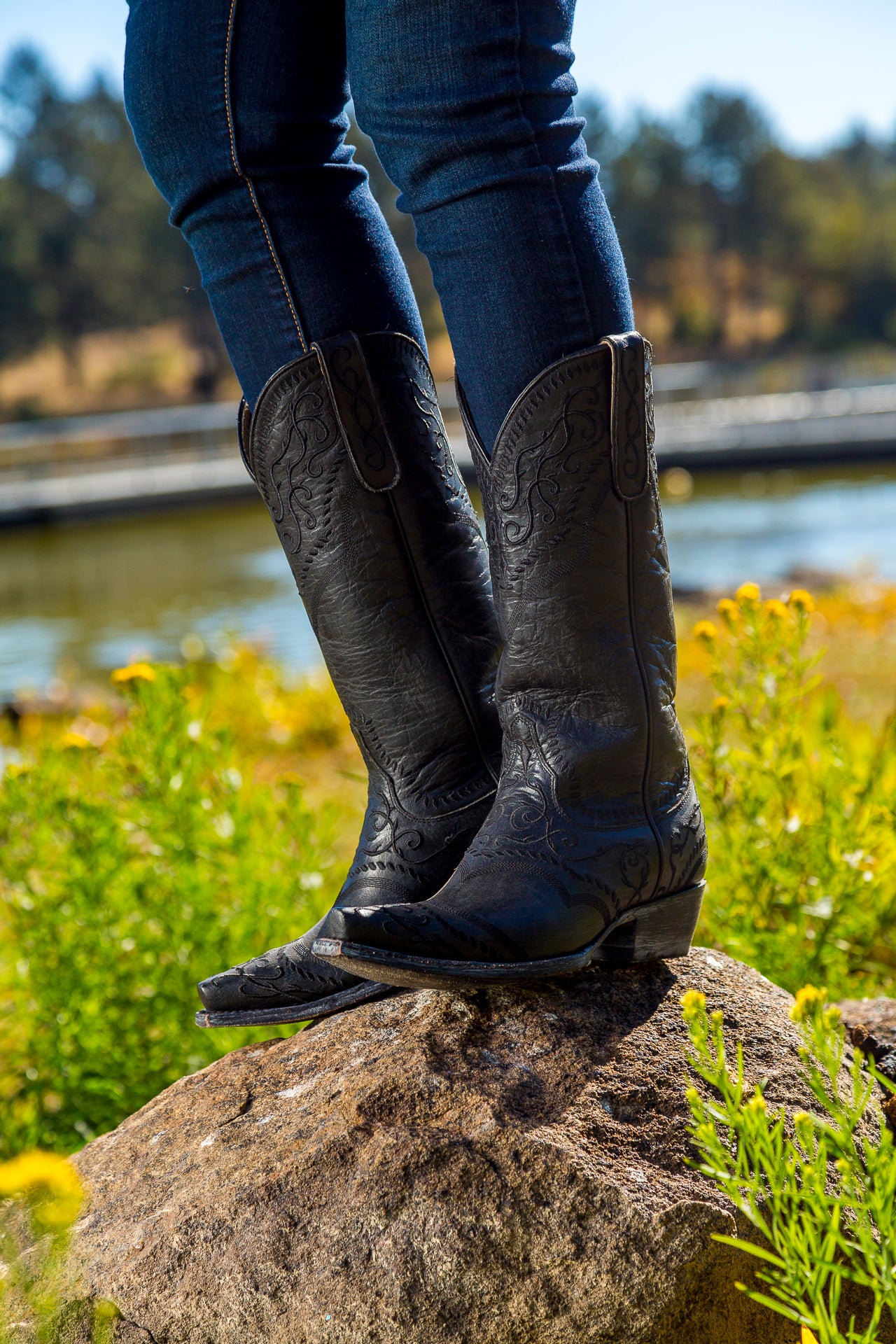 Sintra Black-on Black Western Boot